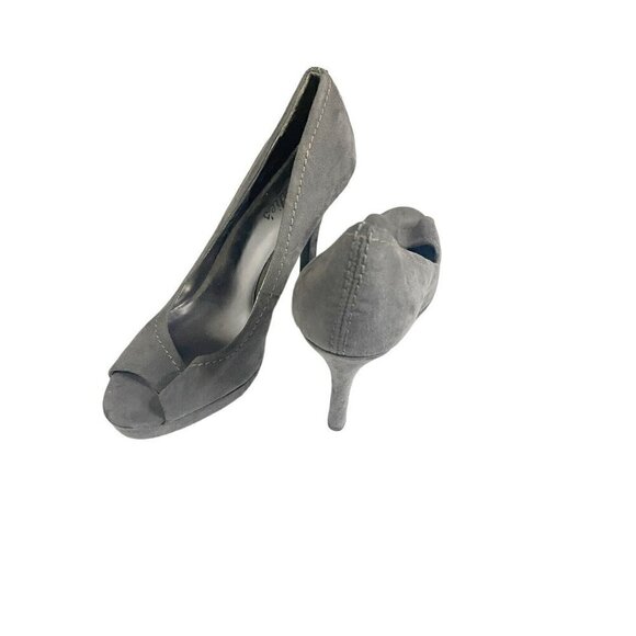 CANDIES Yunnis Grey Suede High Heel Shoes PUMP 73217 Size Women 8 Medium - Picture 7 of 7